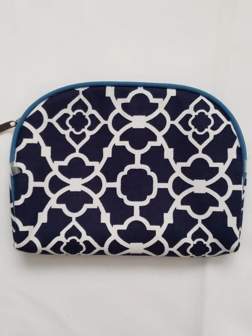 Navy & white small wristlet zip around classic travel makeup coastal 6 x 8